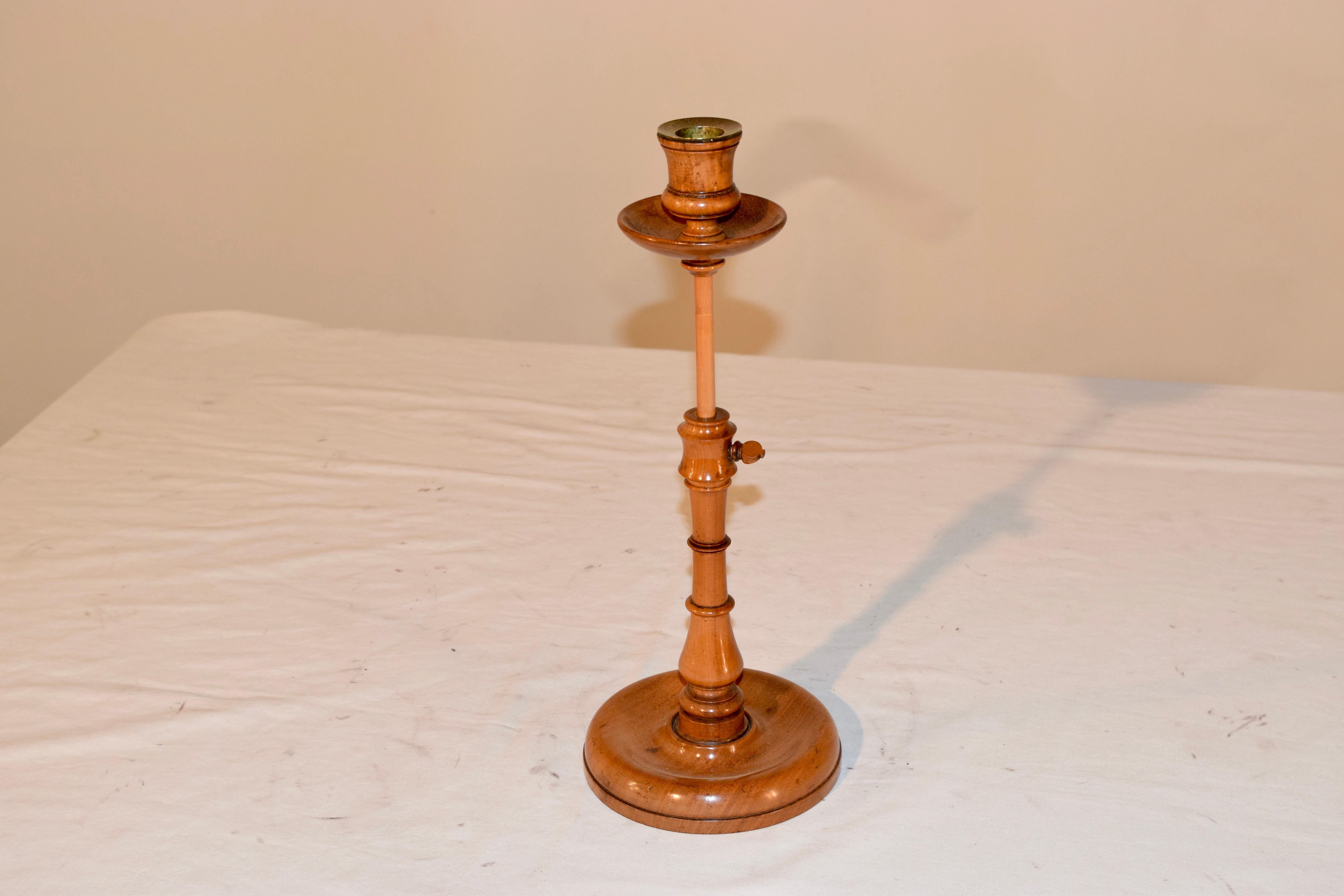 Early 19th Century Cherry Candlestick In Good Condition In High Point, NC