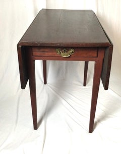Early 19th Century Cherry Pembroke Drop Leaf Table