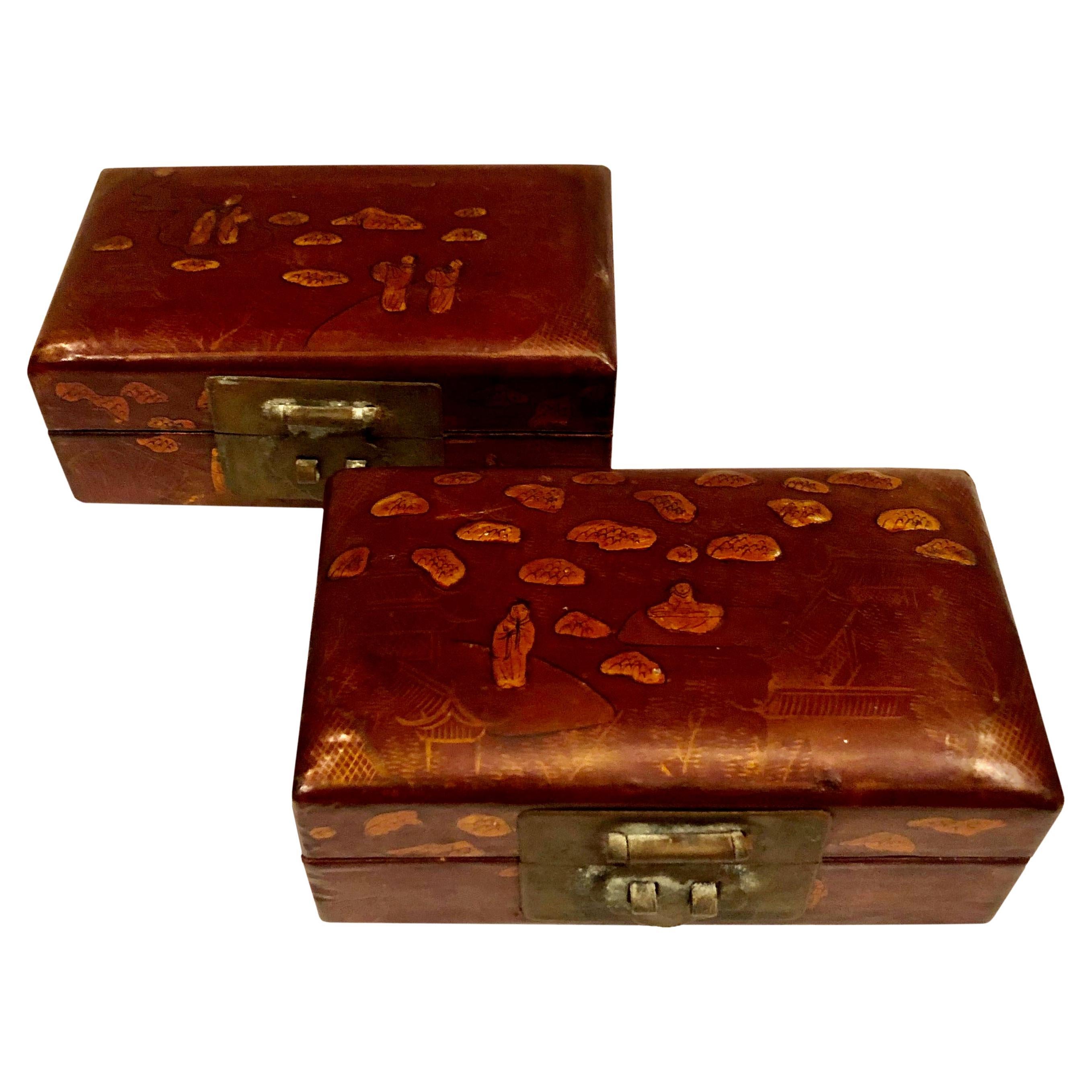 Early 19th Century Chinese Boxes with Oriental Figures, a Pair For Sale