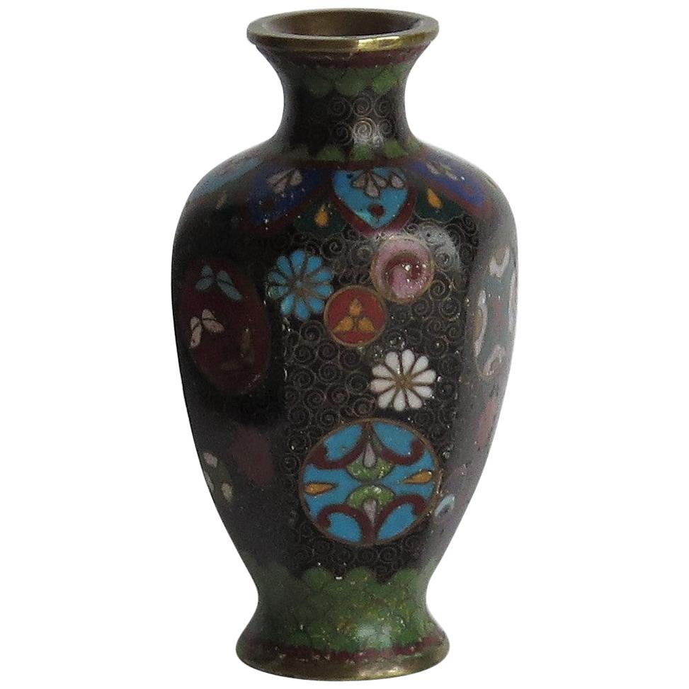 19th Century Japanese Cloisonné Small Vase, Meiji Period