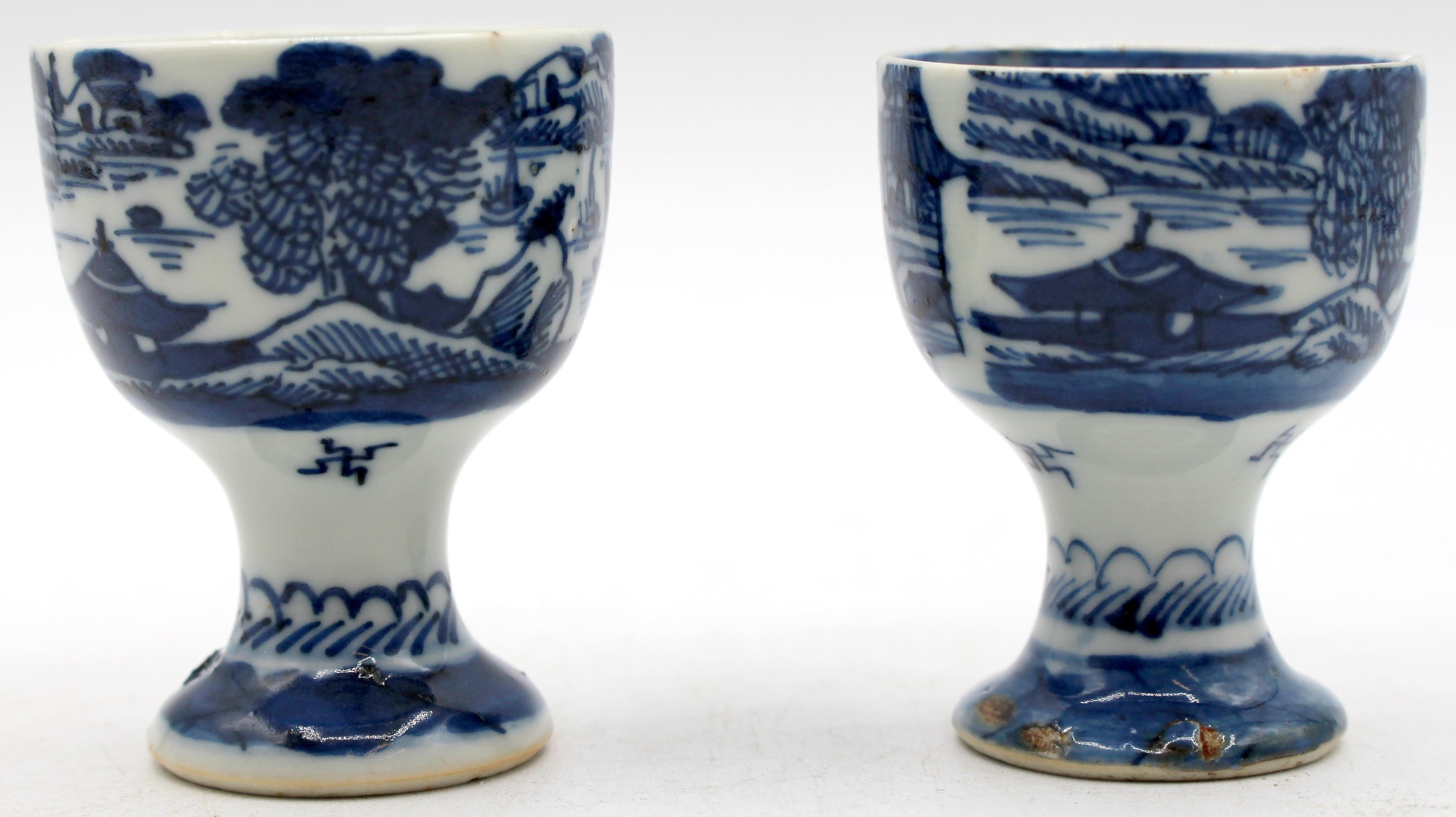 Ceramic Early 19th Century Chinese Export Blue Canton Pair of Egg Cups For Sale