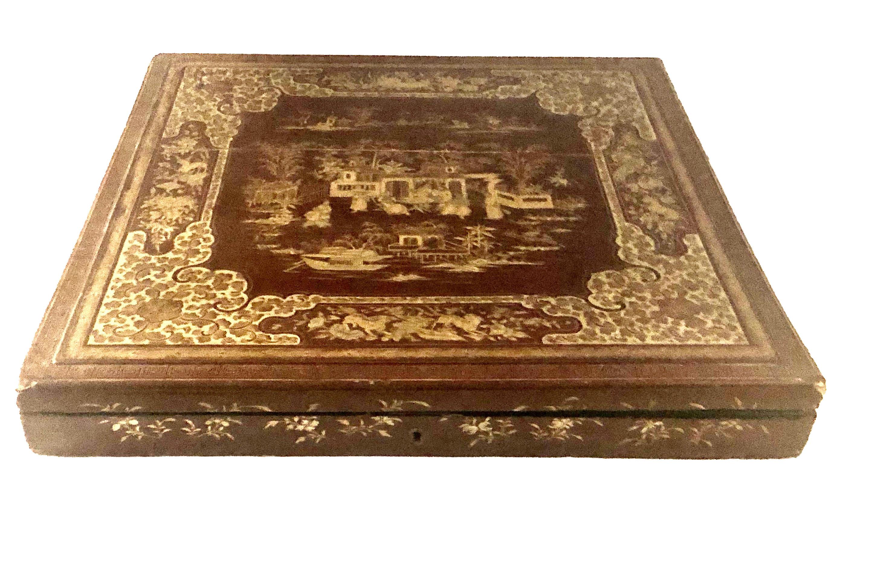 Early 19th Century Chinese Export Box For Sale 1