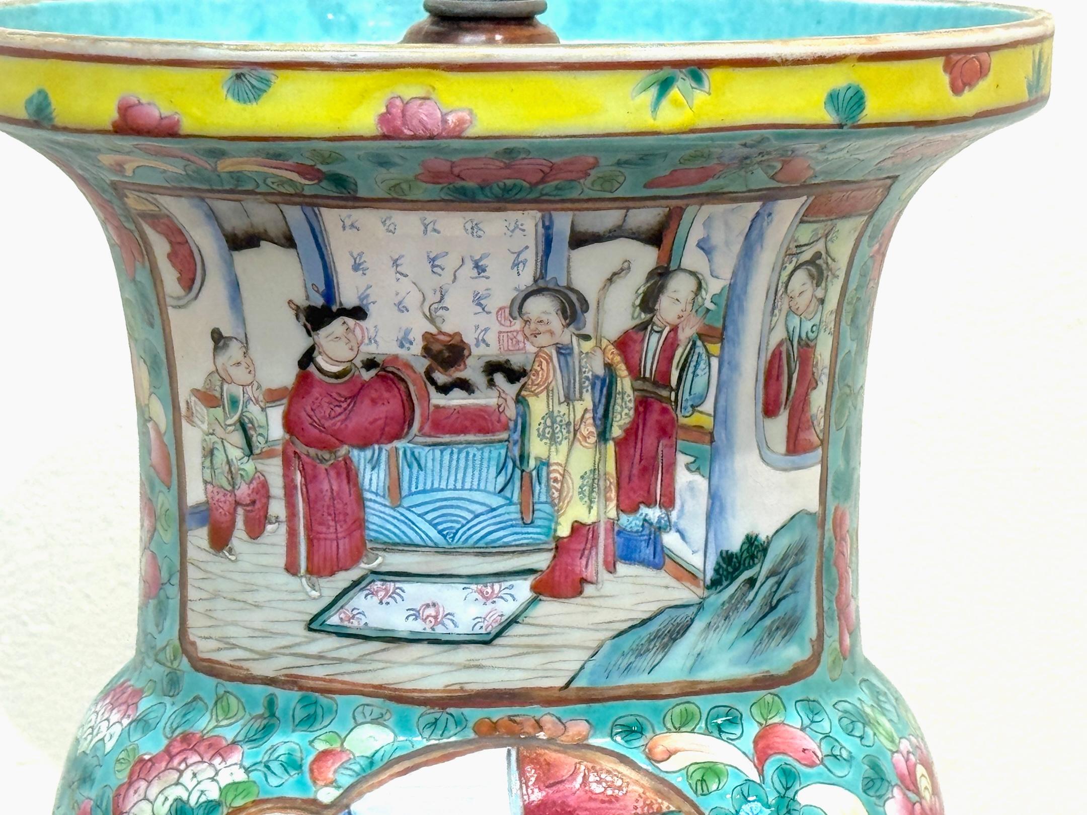 Forma Gu de exportación china de principios del siglo XIX de estilo rosa familiar (Fencai), ahora como lámpara en venta 5