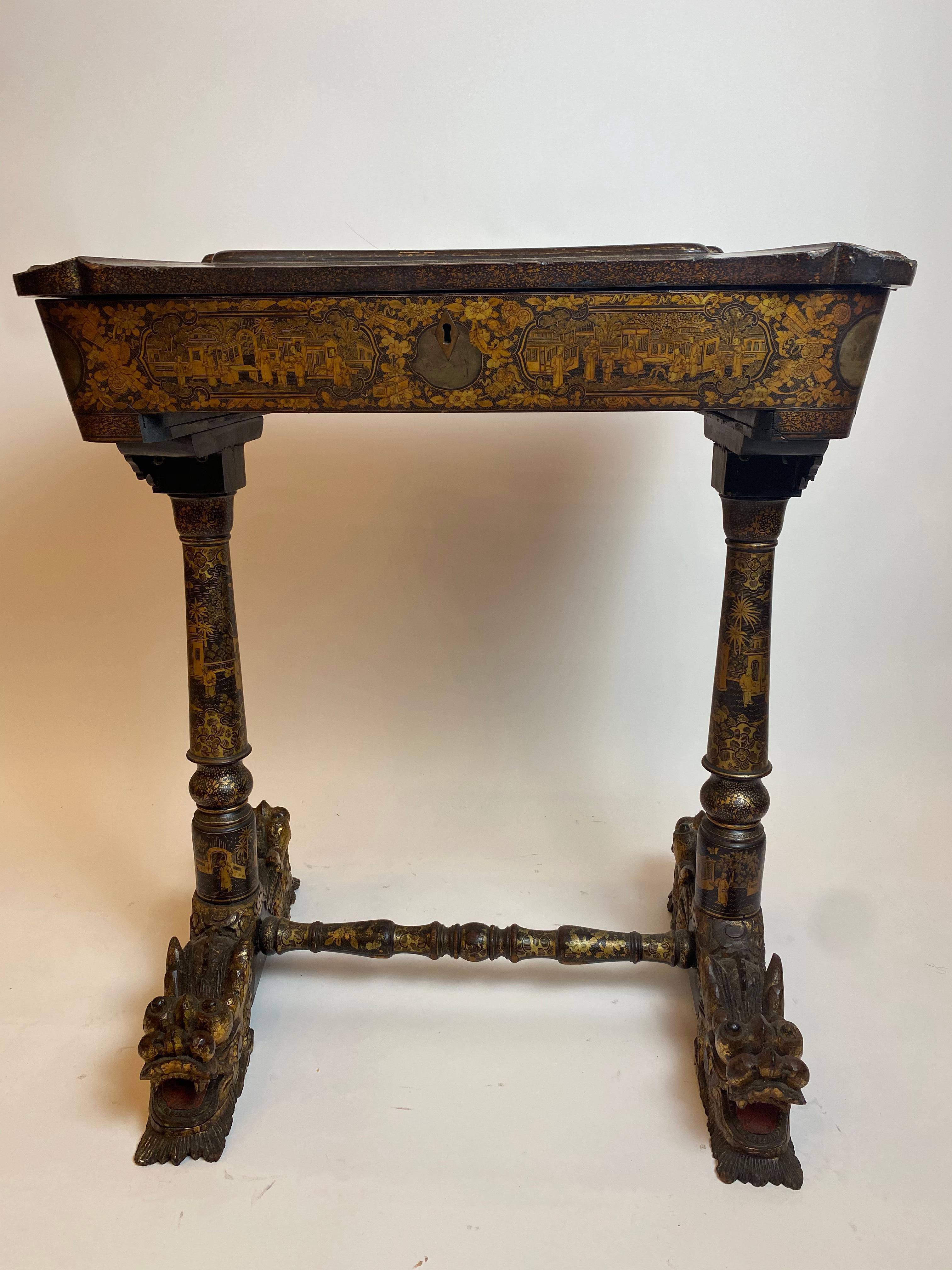 Lacquered Early 19th Century Chinese Export Lacquer and Gilt Work Table For Sale