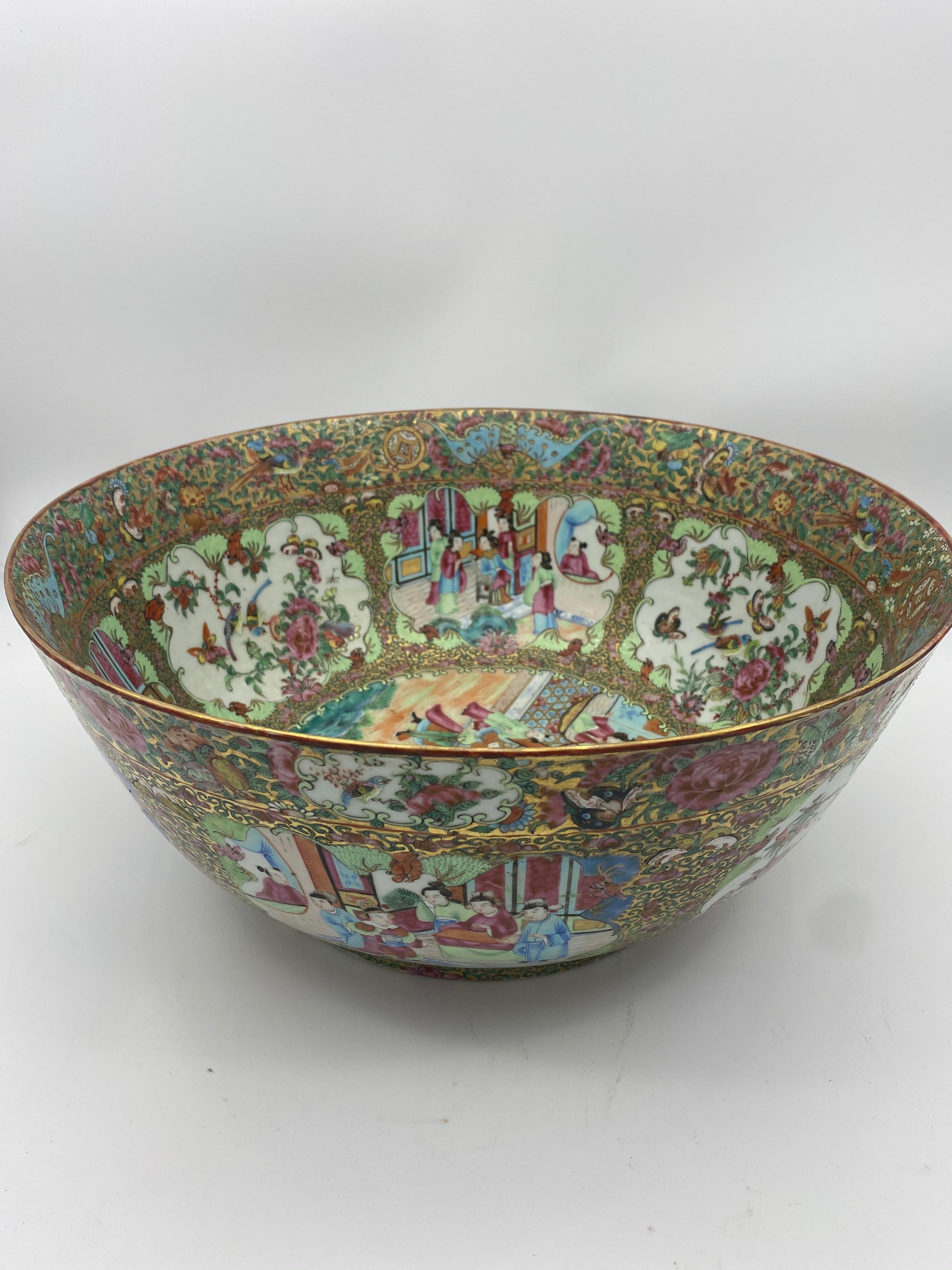 19th Century Chinese Famille Rose Porcelain Large Bowl In Good Condition For Sale In Brea, CA
