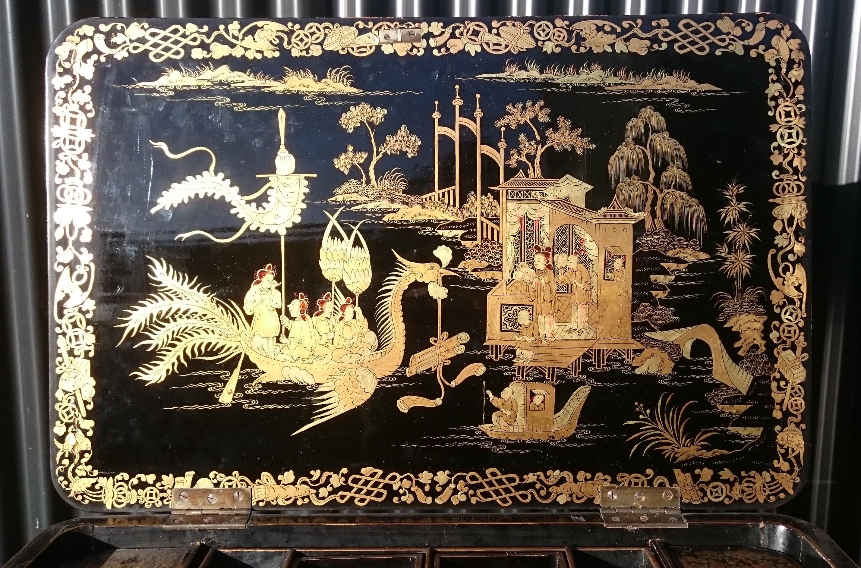 Early 19th Century Chinese Lacquer Work Table / Sewing Table For Sale 7