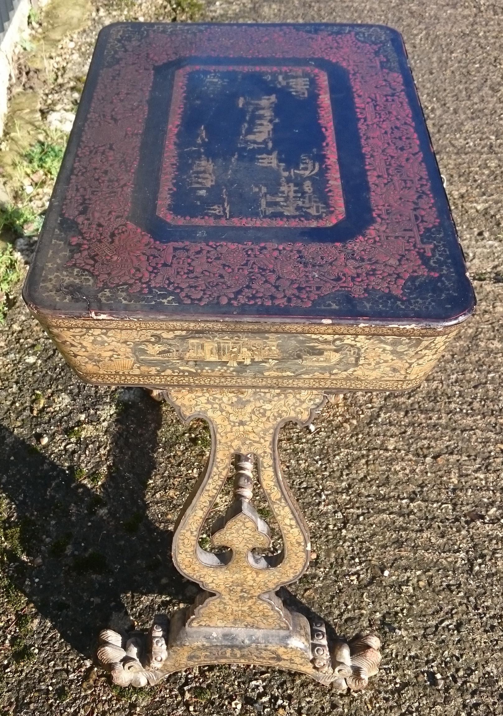 Early 19th Century Chinese Lacquer Work Table / Sewing Table For Sale 9