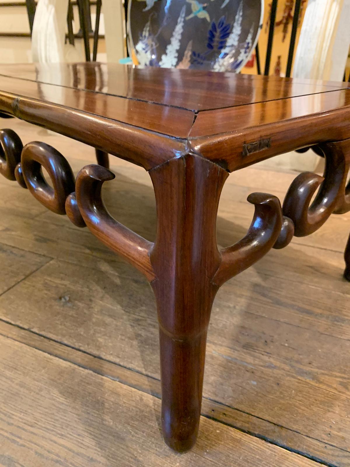 Early 19th Century Chinese Lowboy Table For Sale 2