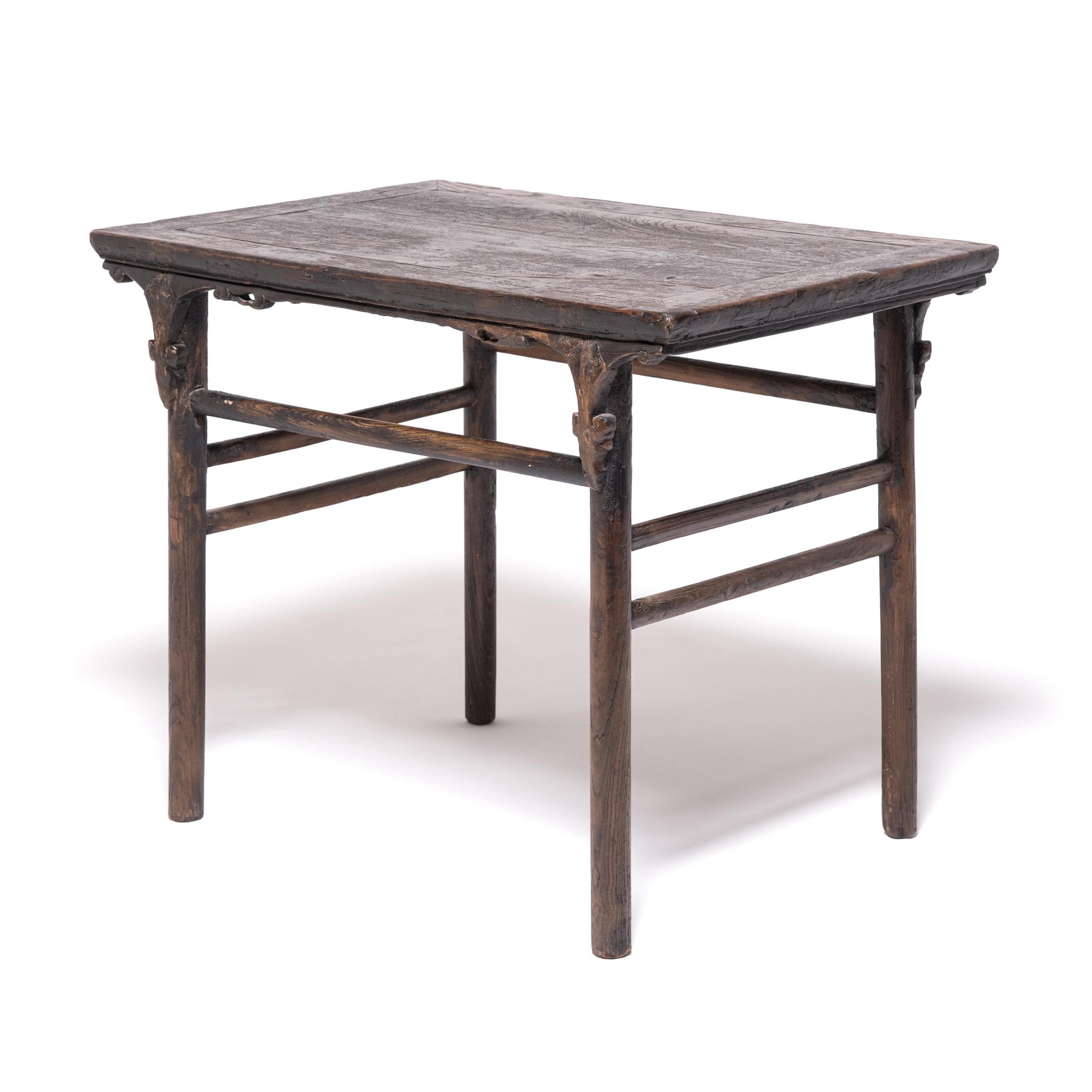 Qing Chinese Ruyi Wine Table, c. 1800 For Sale