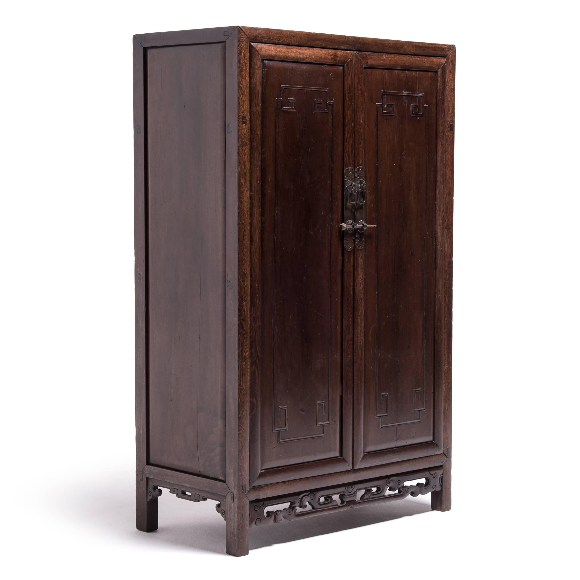 Early 19th Century Chinese Two-Door Cabinet In Good Condition In Chicago, IL