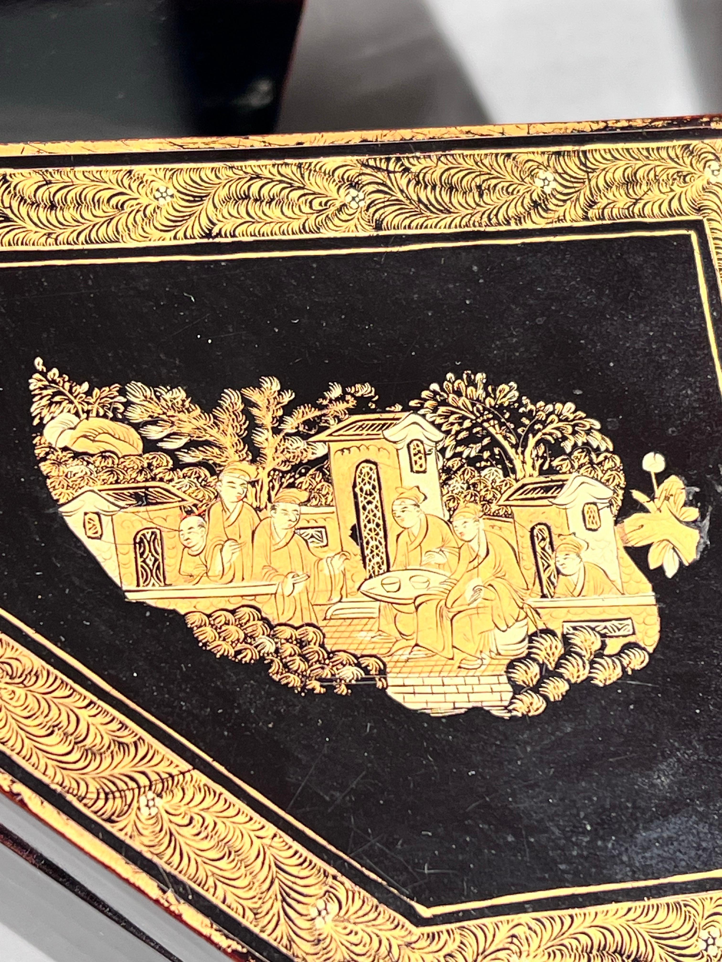 Early 19th Century Chinoiserie Black Lacquer Boxes For Sale 6