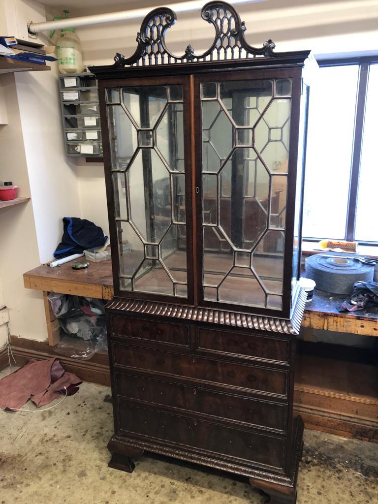 English Early 19th Century Chippendale Display Case For Sale