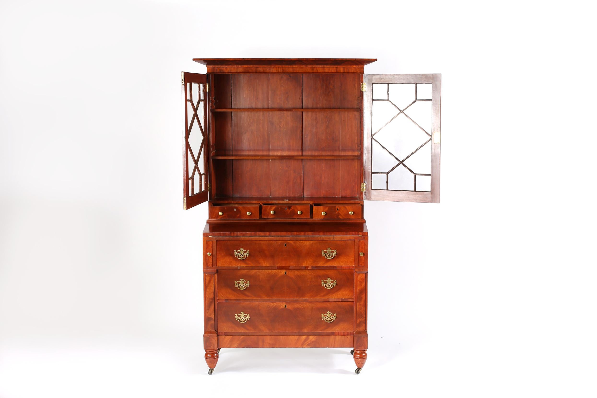 Hand-Crafted Early 19th Century Classical English Regency Bookcase Secretary Desk For Sale