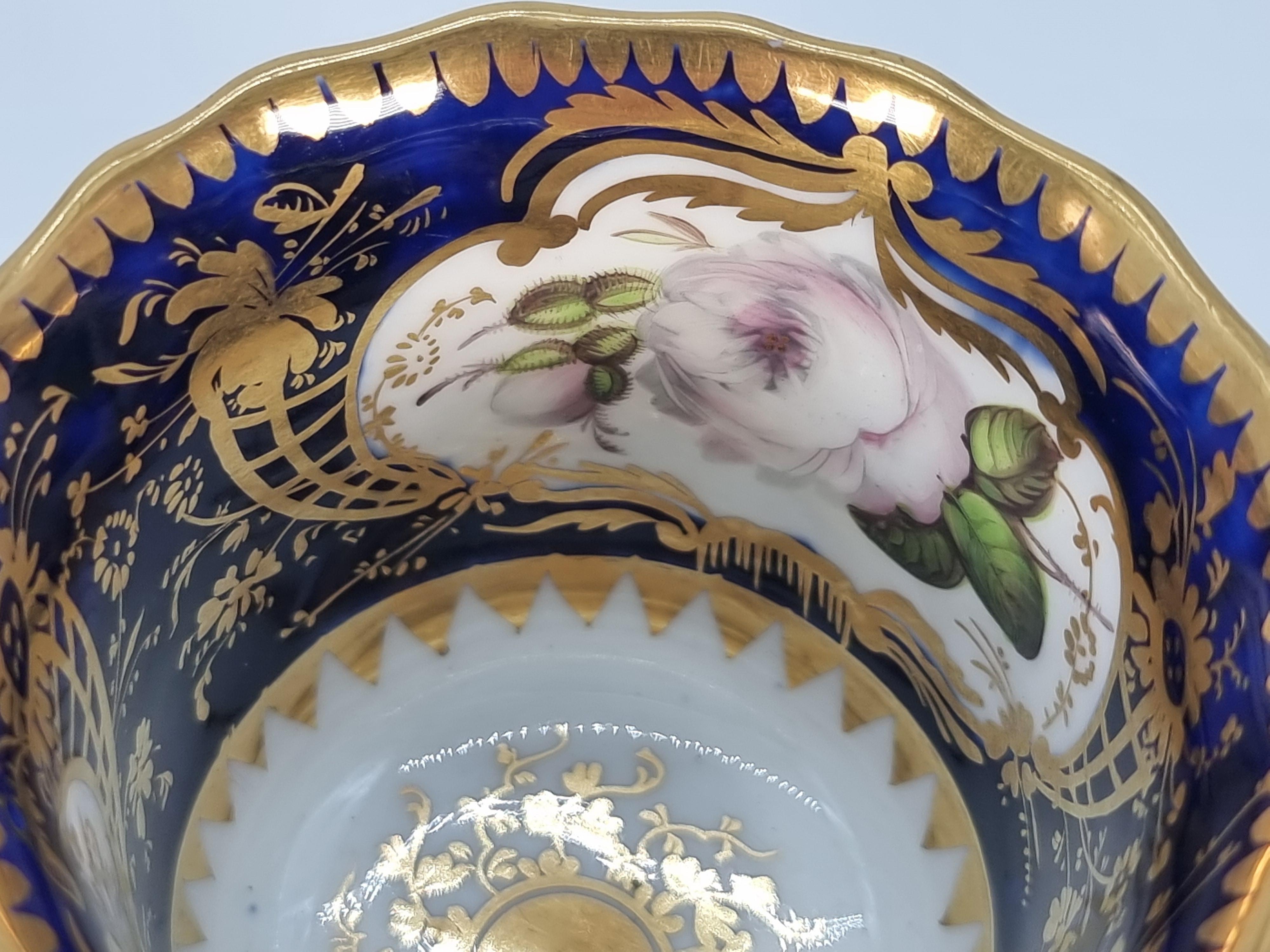 Trio de cabinets d'époque I John Rose, début du 19e siècle, vers 1811-20 en vente 10