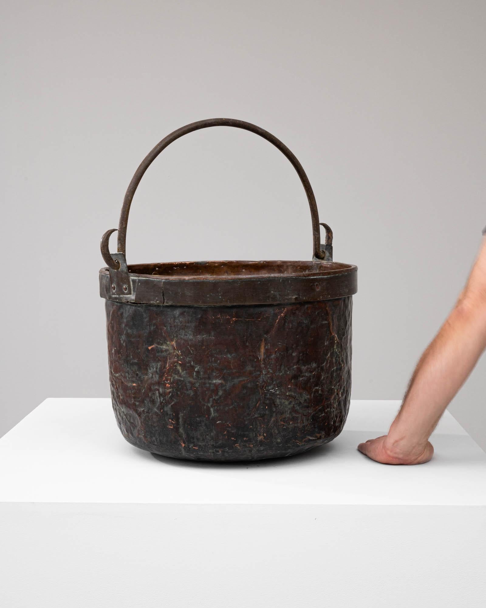 Early 19th Century Copper Bucket For Sale 1