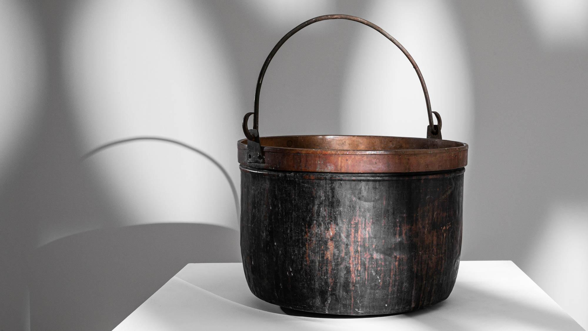 Early 19th Century Copper Bucket For Sale 3