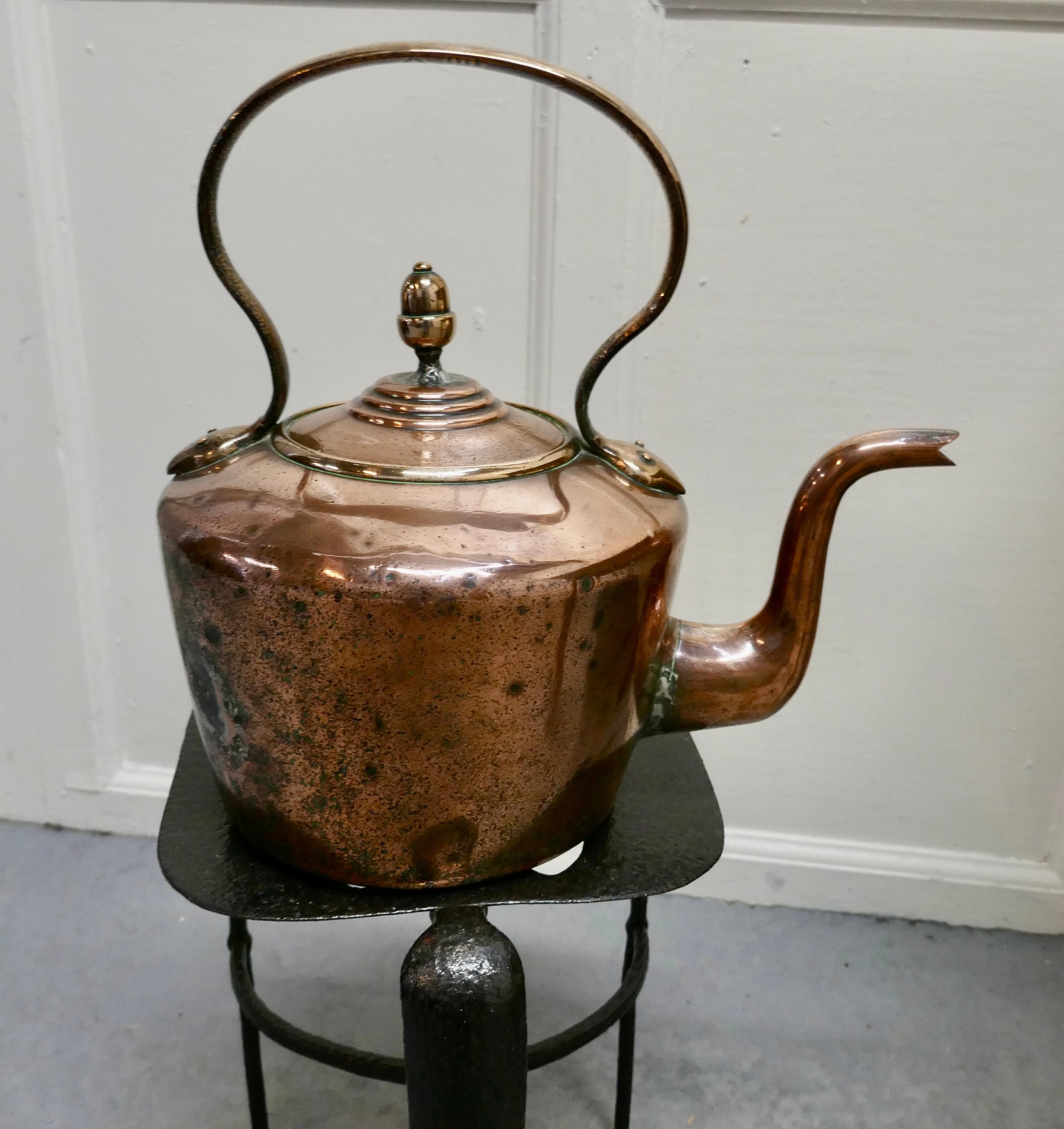 Georgian Early 19th Century Copper Kettle and Iron Trivet For Sale