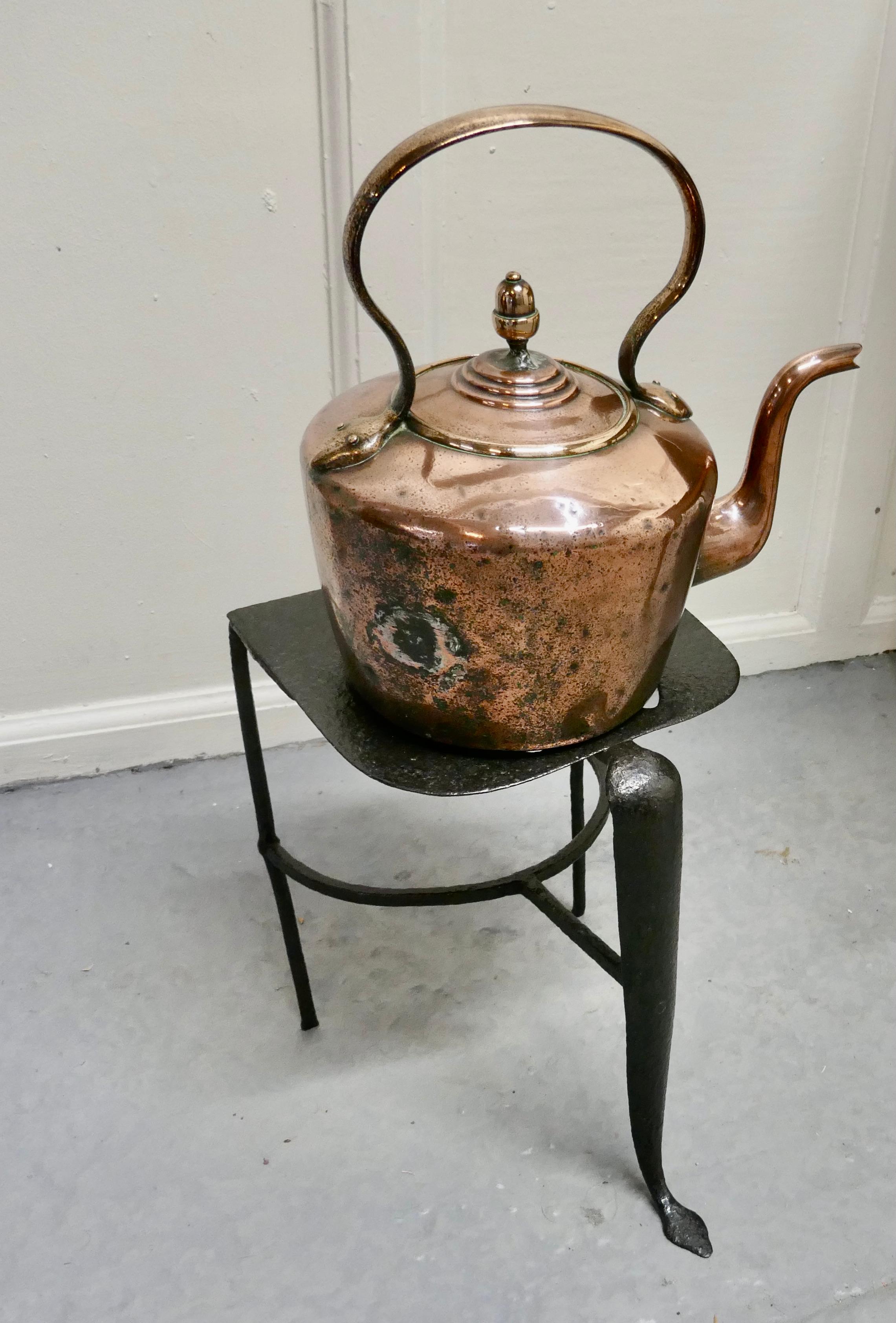 Early 19th Century Copper Kettle and Iron Trivet For Sale 1