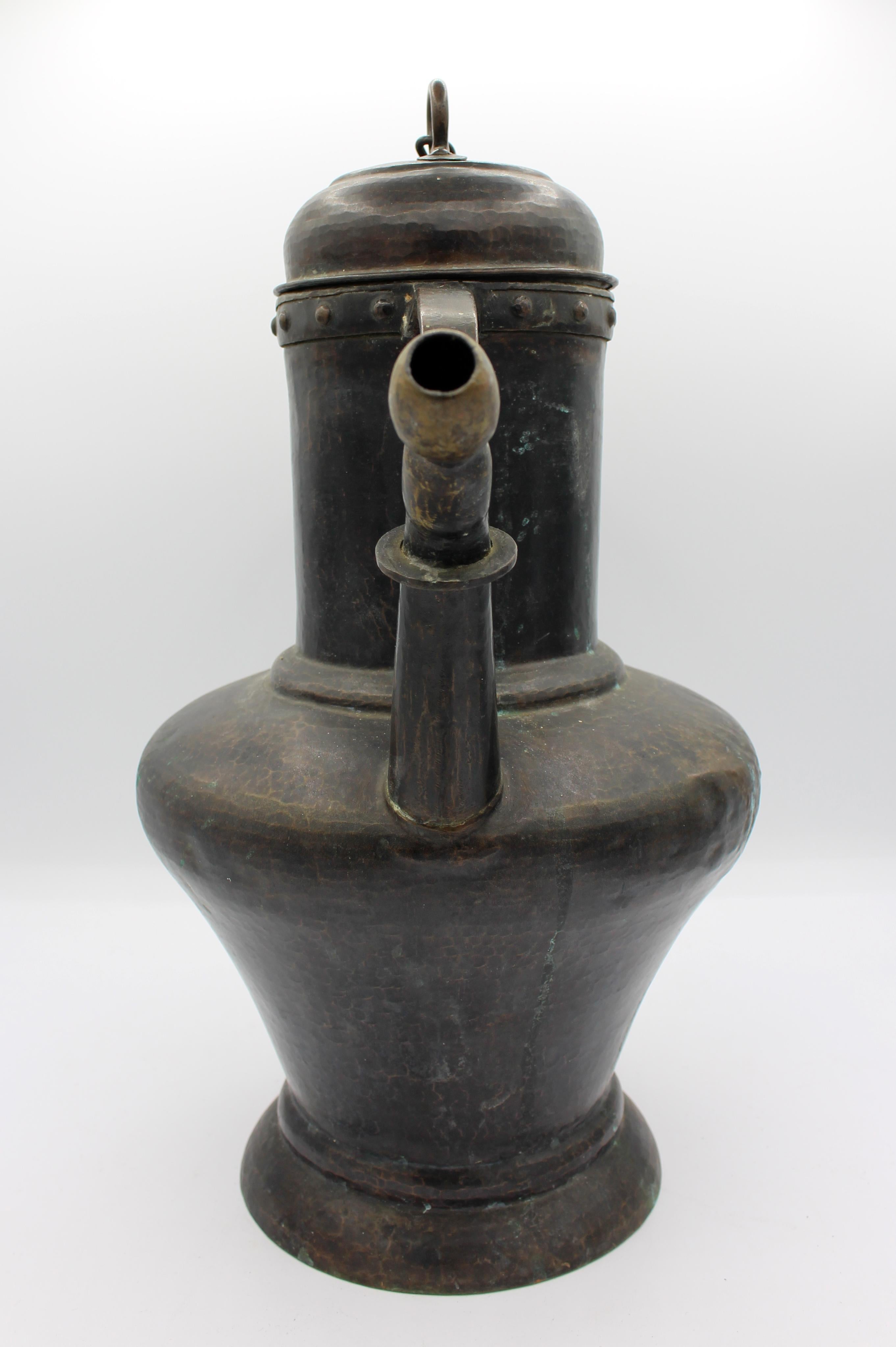 Early 19th Century Copper Milk Flagon In Good Condition For Sale In Chapel Hill, NC