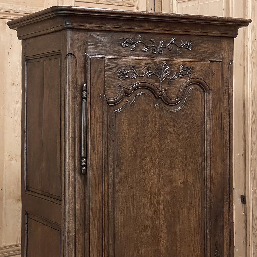 Early 19th Century Country French Bonnetiere ~ Cabinet For Sale 5