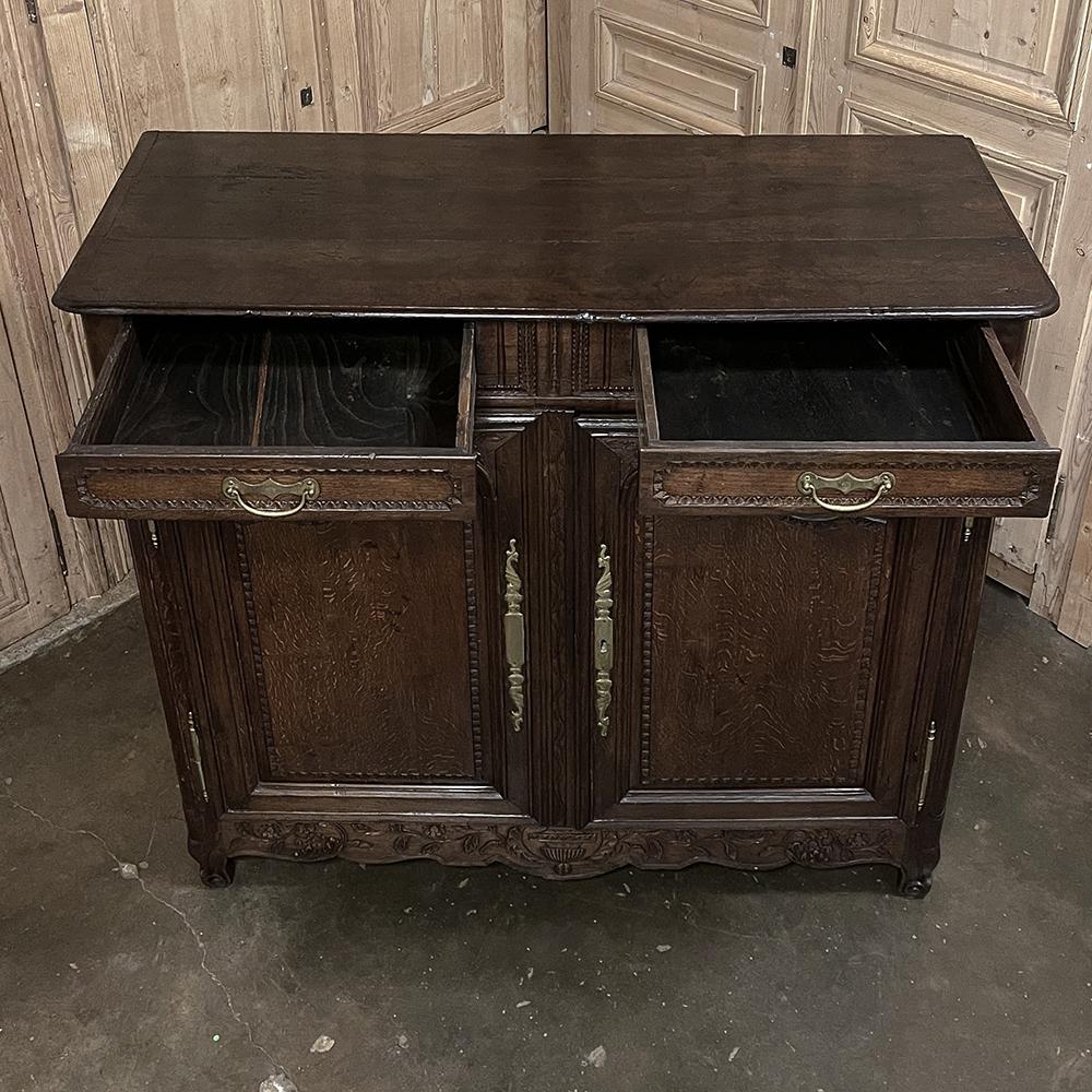 Early 19th Century Country French Buffet from Normandie For Sale 2