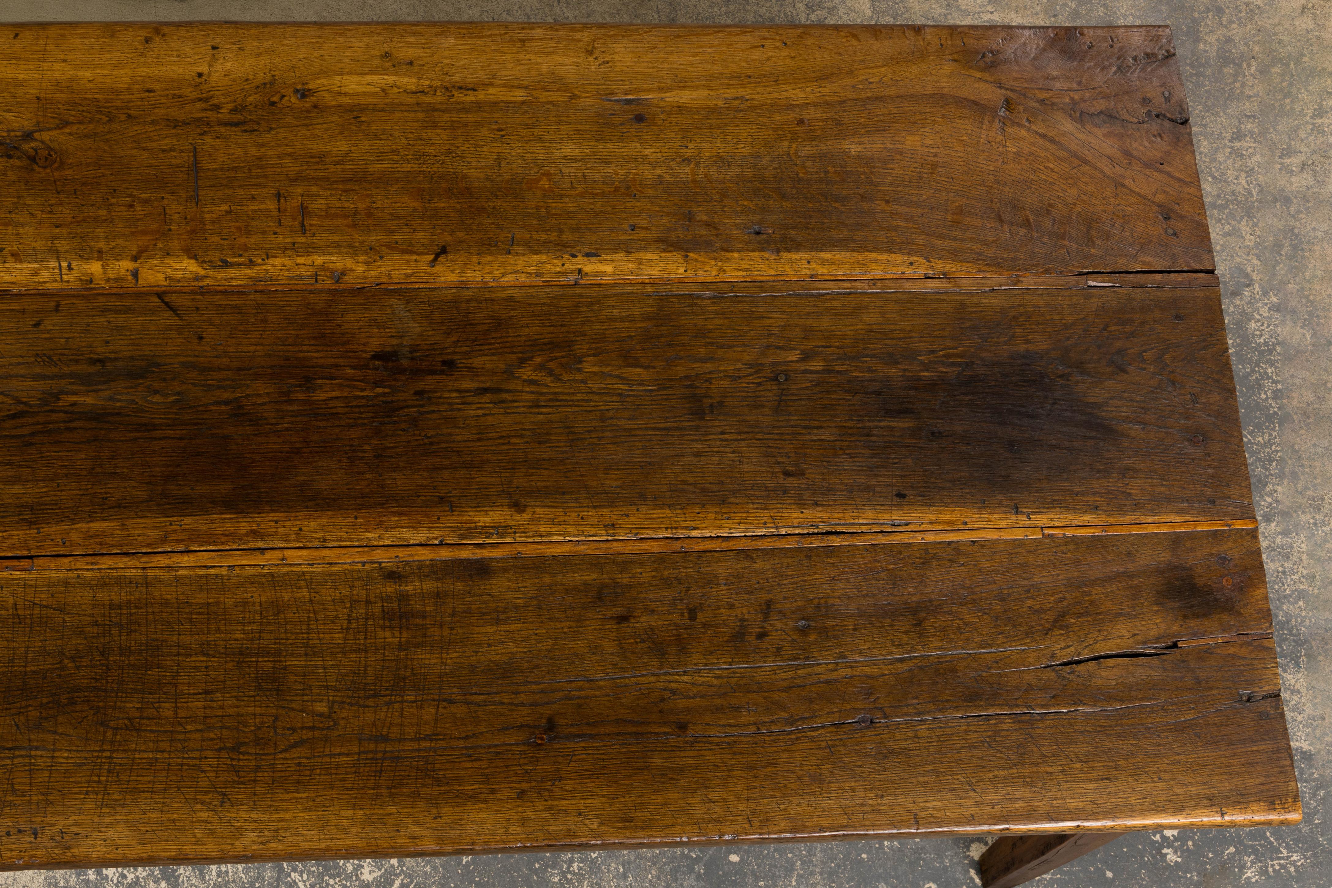 Tavolo da cucina in quercia di Oak, campagna francese, inizio XIX secolo in vendita 1