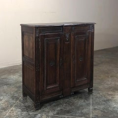 Early 19th Century Country French Louis XVI Oak Buffet