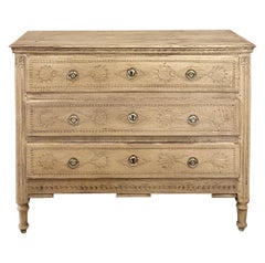 Early 19th Century Country French Louis XVI Stripped Oak Commode