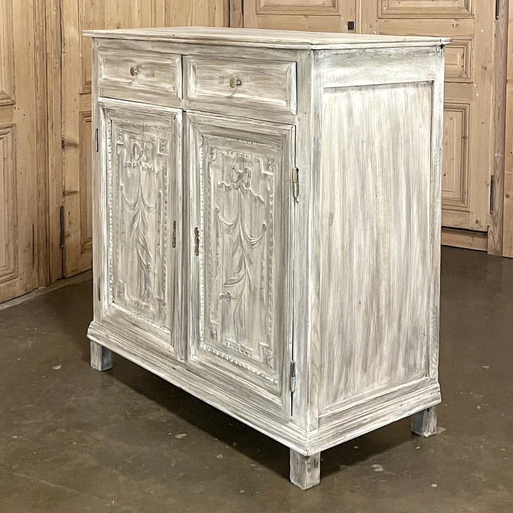 Hand-Carved Early 19th Century Country French Louis XVI Whitewashed Oak Buffet For Sale