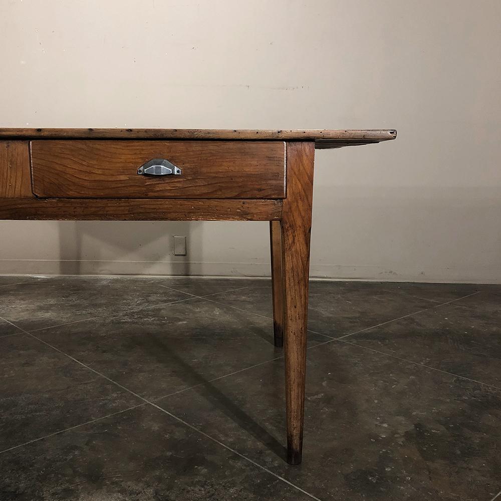 Early 19th Century Country French Pine Farm Table - Desk 1