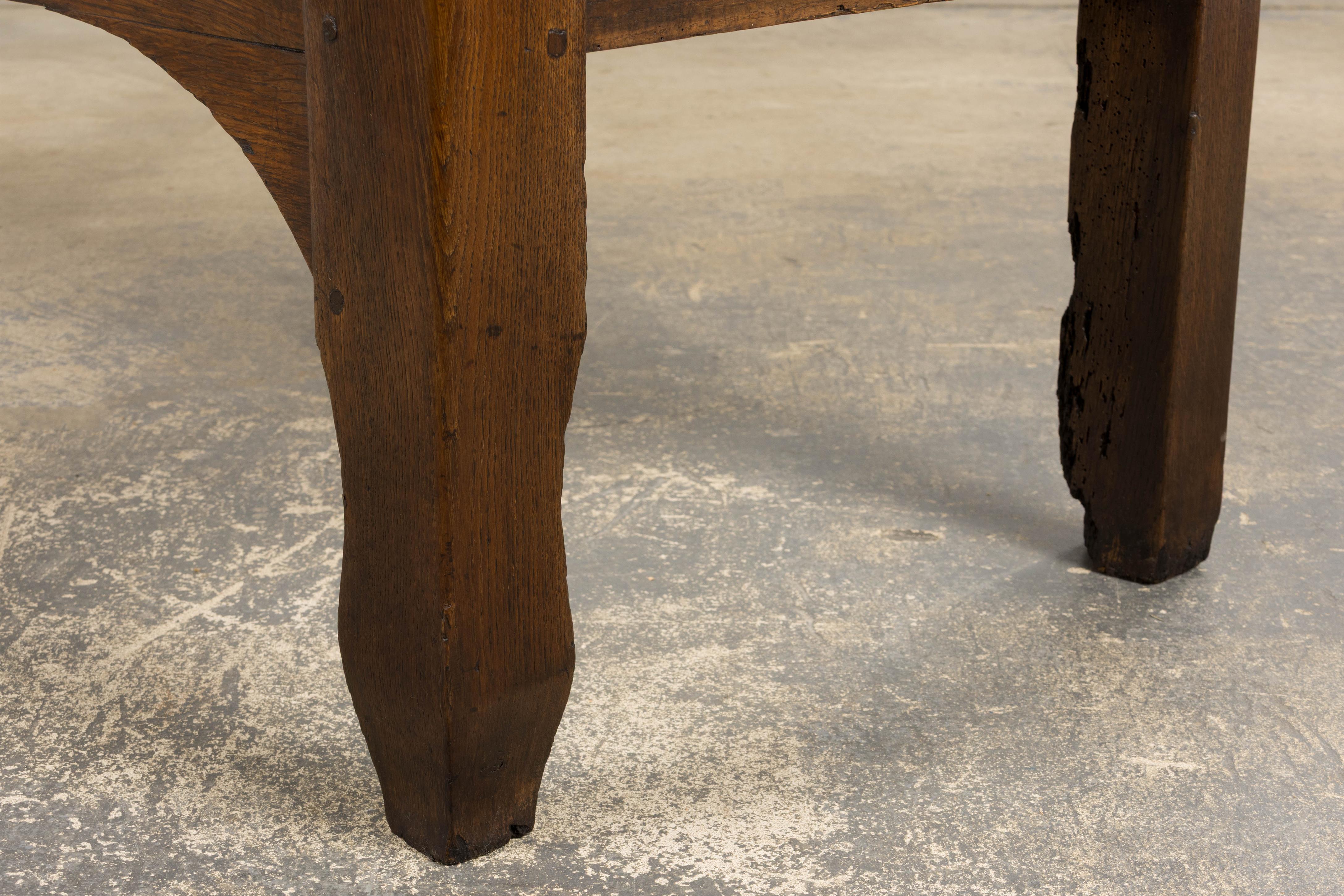 Frühe 19. Jahrhundert Land Französisch Provincial Oak Coffer Trunk im Angebot 10