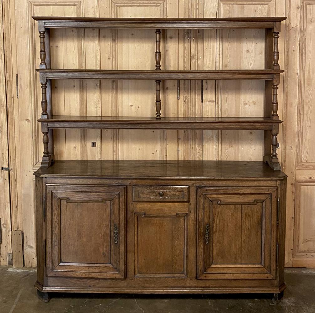 Early 19th Century Country French Rustic Vaisselier Buffet In Good Condition In Dallas, TX