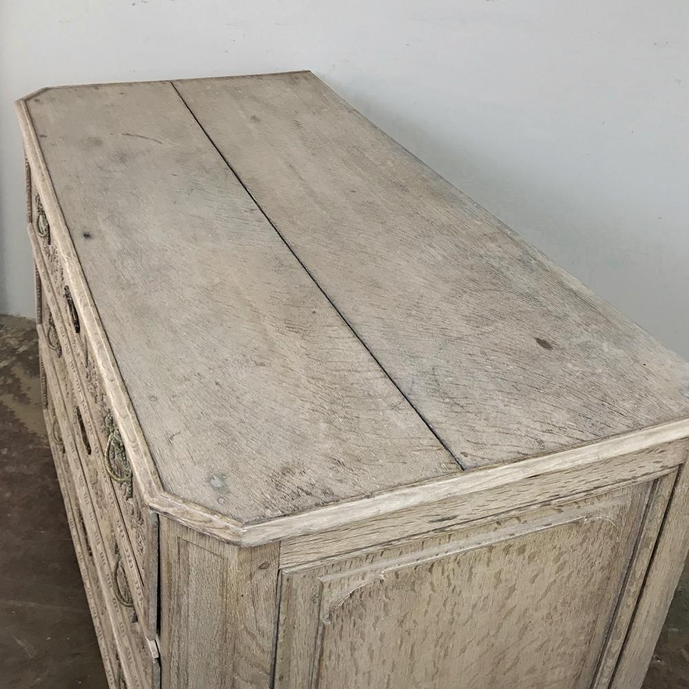 Early 19th Century Country French Stripped Commode 4