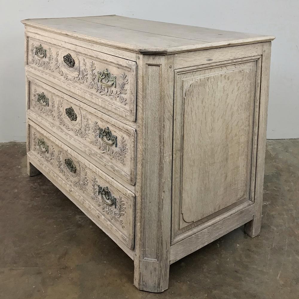 Louis XVI Early 19th Century Country French Stripped Commode