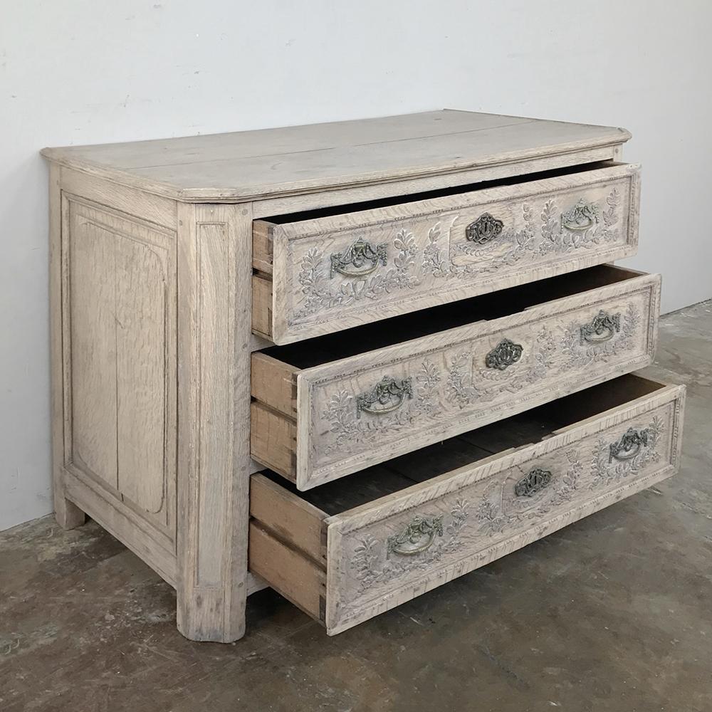 Early 19th Century Country French Stripped Commode In Good Condition In Dallas, TX