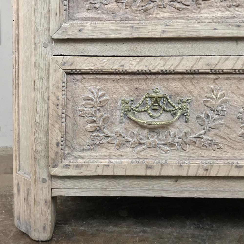 Early 19th Century Country French Stripped Commode 1