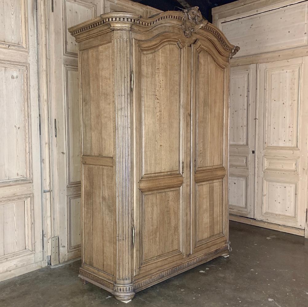Neoclassical Revival Early 19th Century Country French Stripped Oak Armoire