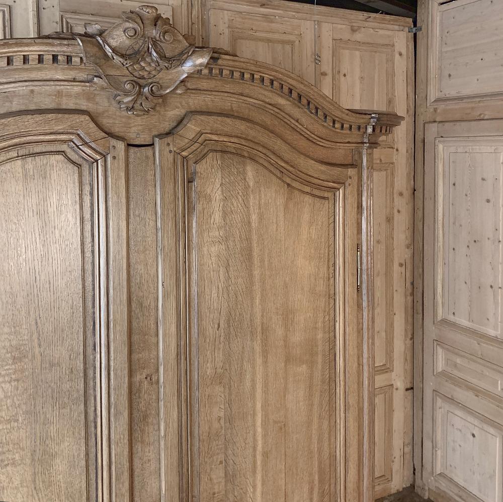 Early 19th Century Country French Stripped Oak Armoire 2