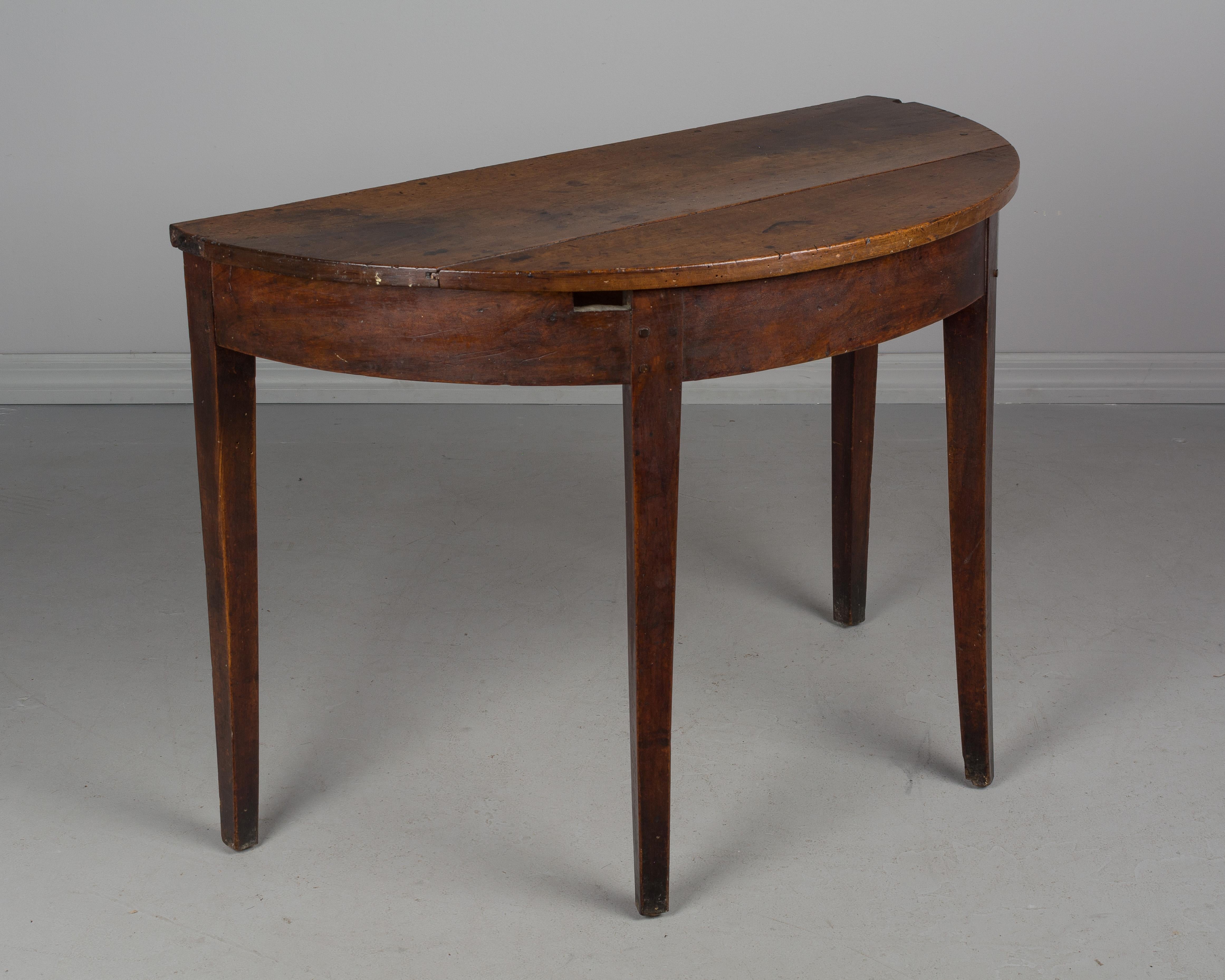 Early 19th Century Country French Table 3