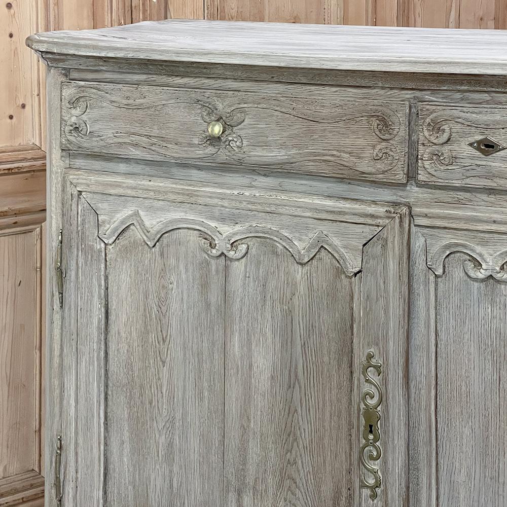 Early 19th Century Country French Whitewashed Buffet For Sale 11