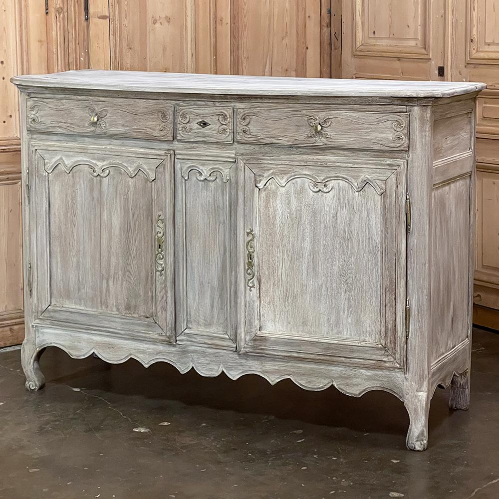 Early 19th Century Country French Whitewashed Buffet In Good Condition For Sale In Dallas, TX