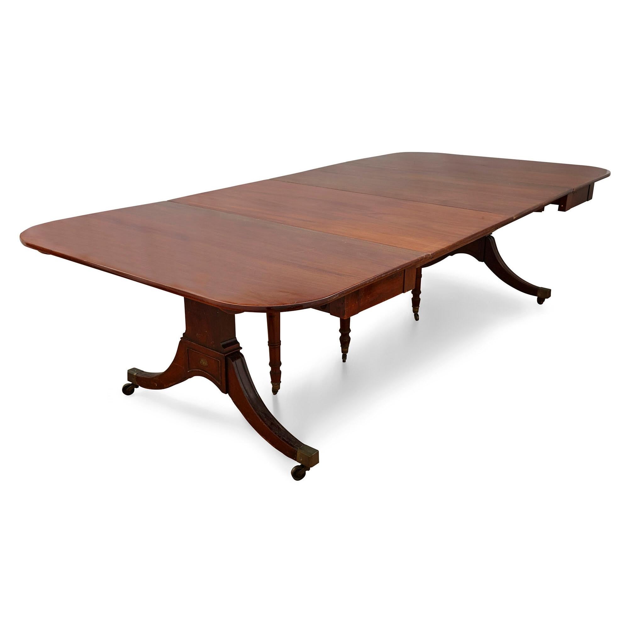 Early 19th century 'Cumberland' mahogany dining table by David Edwards
English, early 19th century
Dimensions: Height 71cm, width 397cm, depth 131cm

This 'Cumberland' table, possibly named after Windsor's Cumberland Lodge, is an extendable