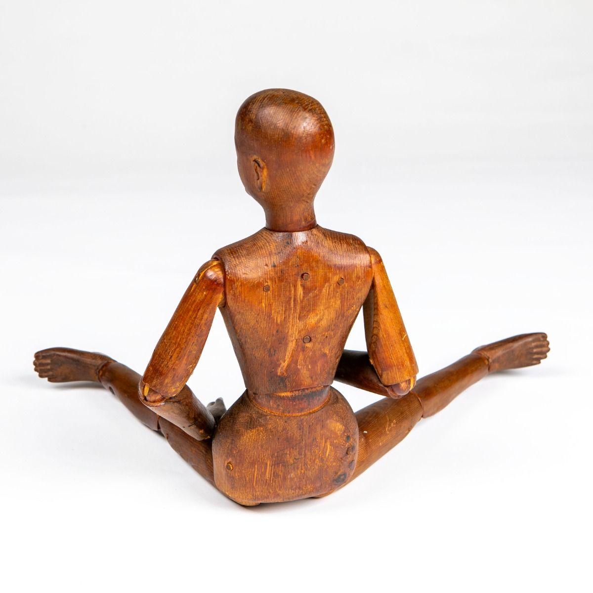 Early 19th Century Danish Articulated Artist’s Mannequin In Good Condition For Sale In Kastrup, DK