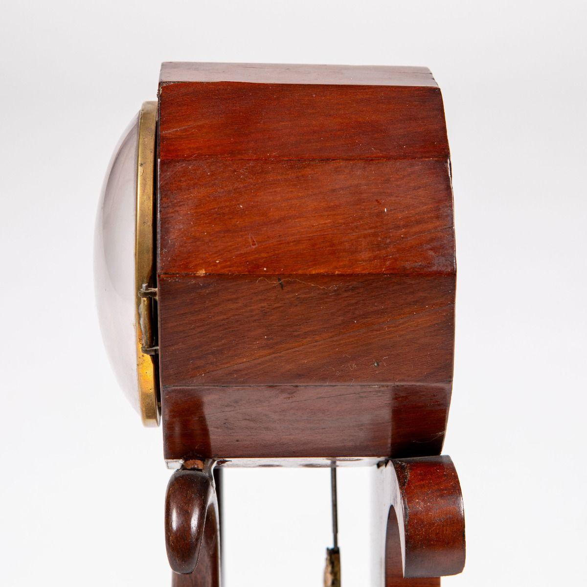 Early 19th Century Danish Empire Console Clock in Mahogany For Sale 6