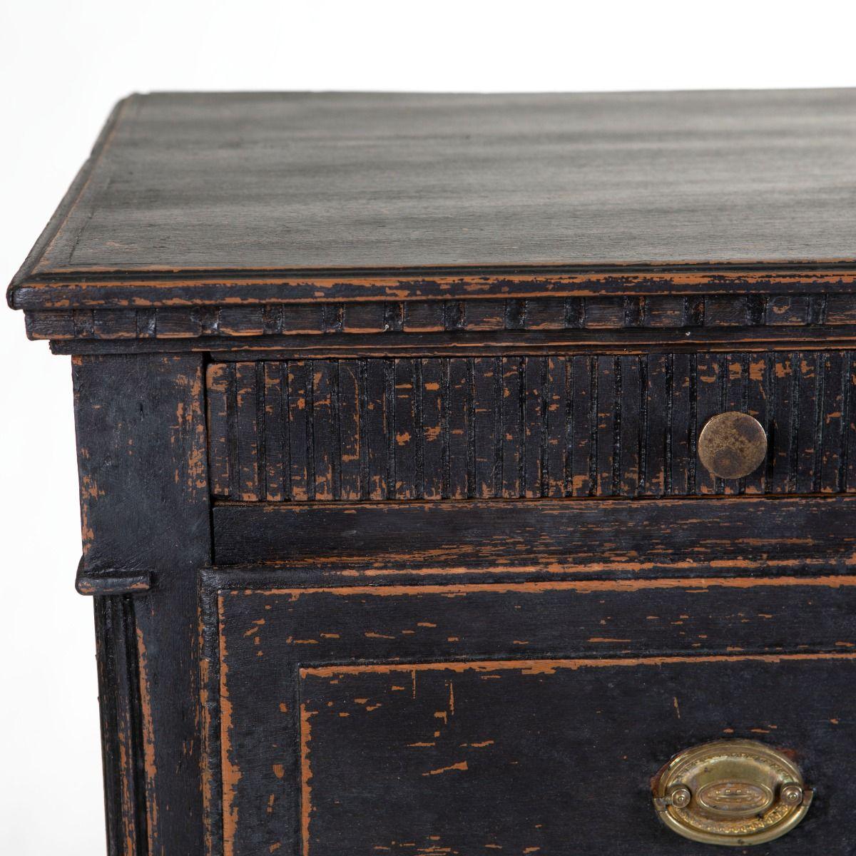 Early 19th Century Danish Gustavian Chest of Drawers, 1803 In Good Condition For Sale In Kastrup, DK