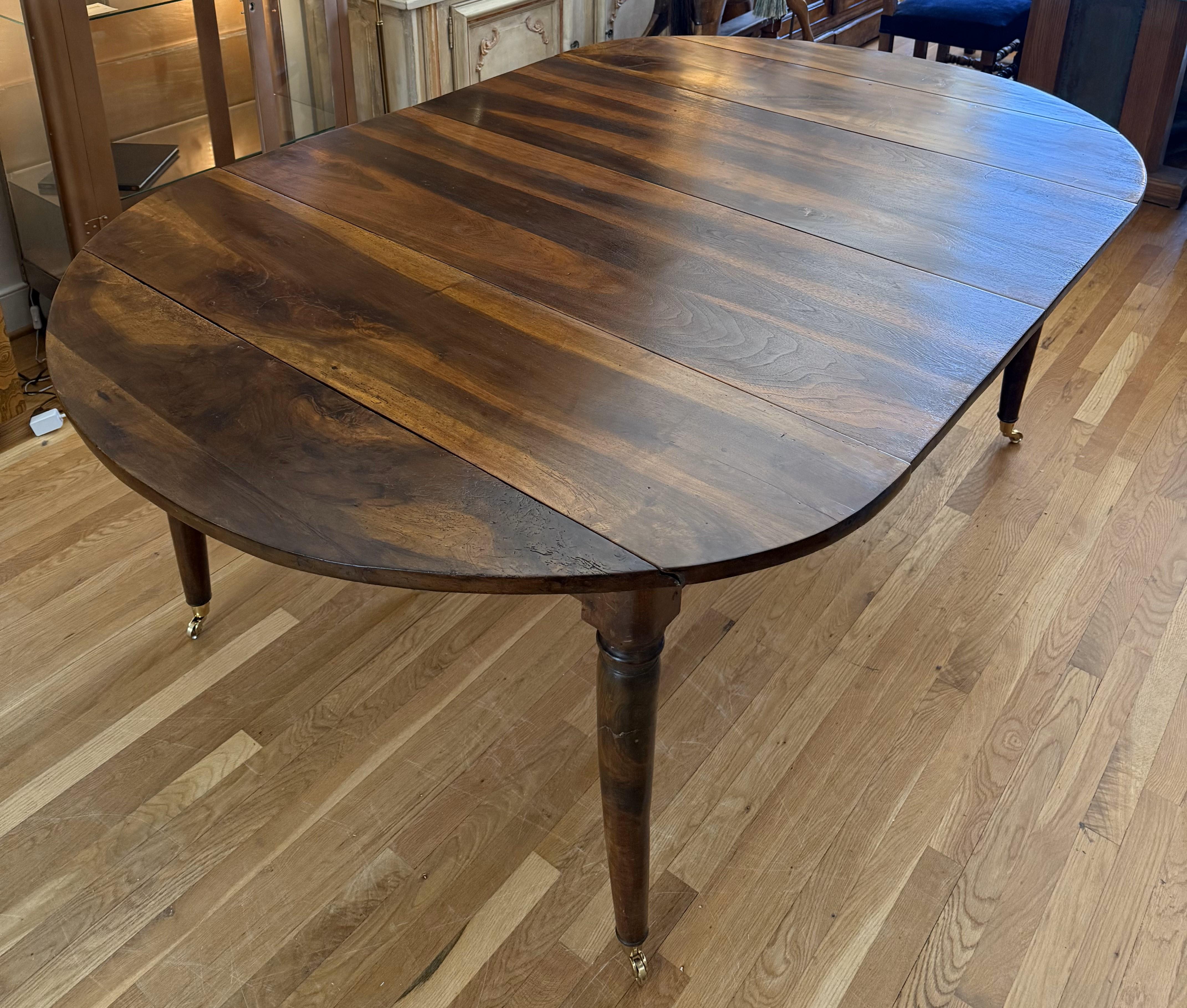 Early 19th Century Directoire Style French Provincial Extending Dining Table 5