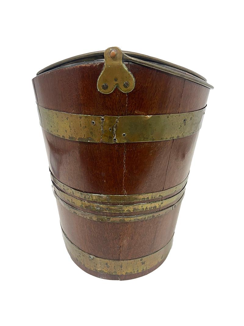Early 19th Century Dutch brass bound tea kettle bucket For Sale 1