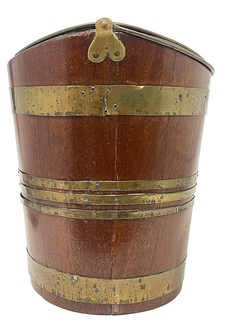 Early 19th Century Dutch brass bound tea kettle bucket For Sale 3