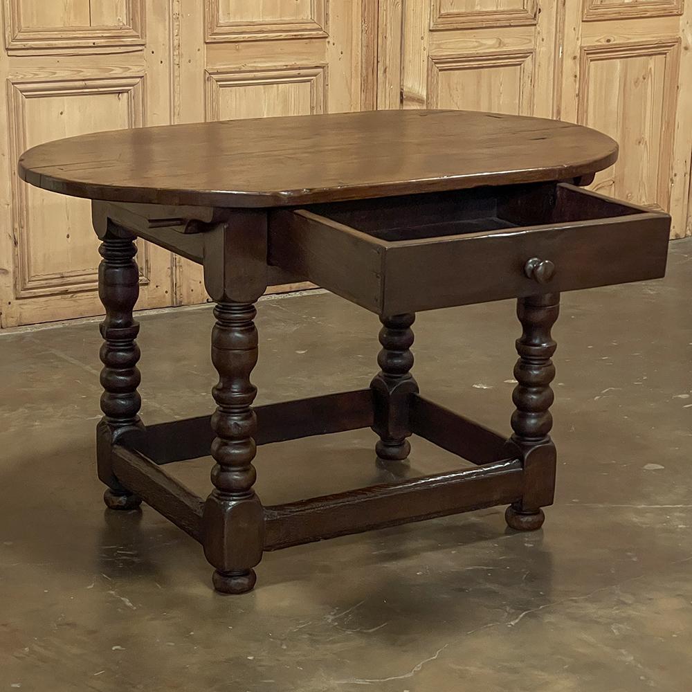 Early 19th Century Dutch End Table For Sale 1