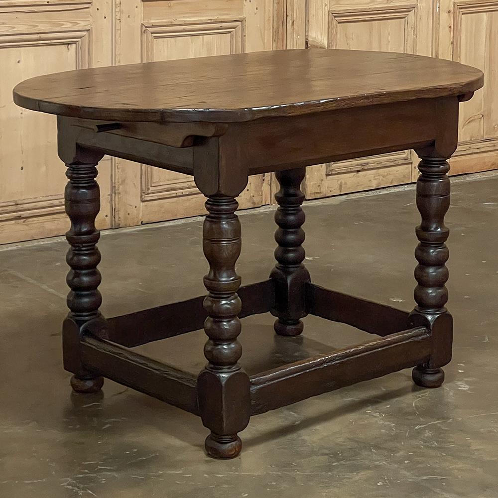 Early 19th Century Dutch End Table For Sale 2